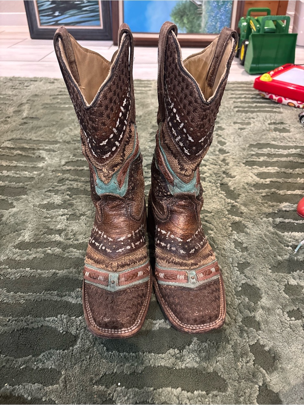 Corral Women's Embroidery & Studs Brown / Turquoise Leather Cowboy Boots